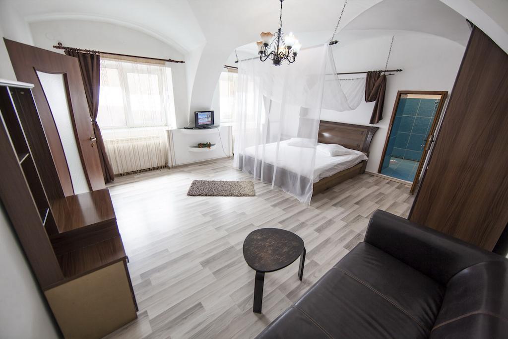 Premium Apartments Braşov Buitenkant foto